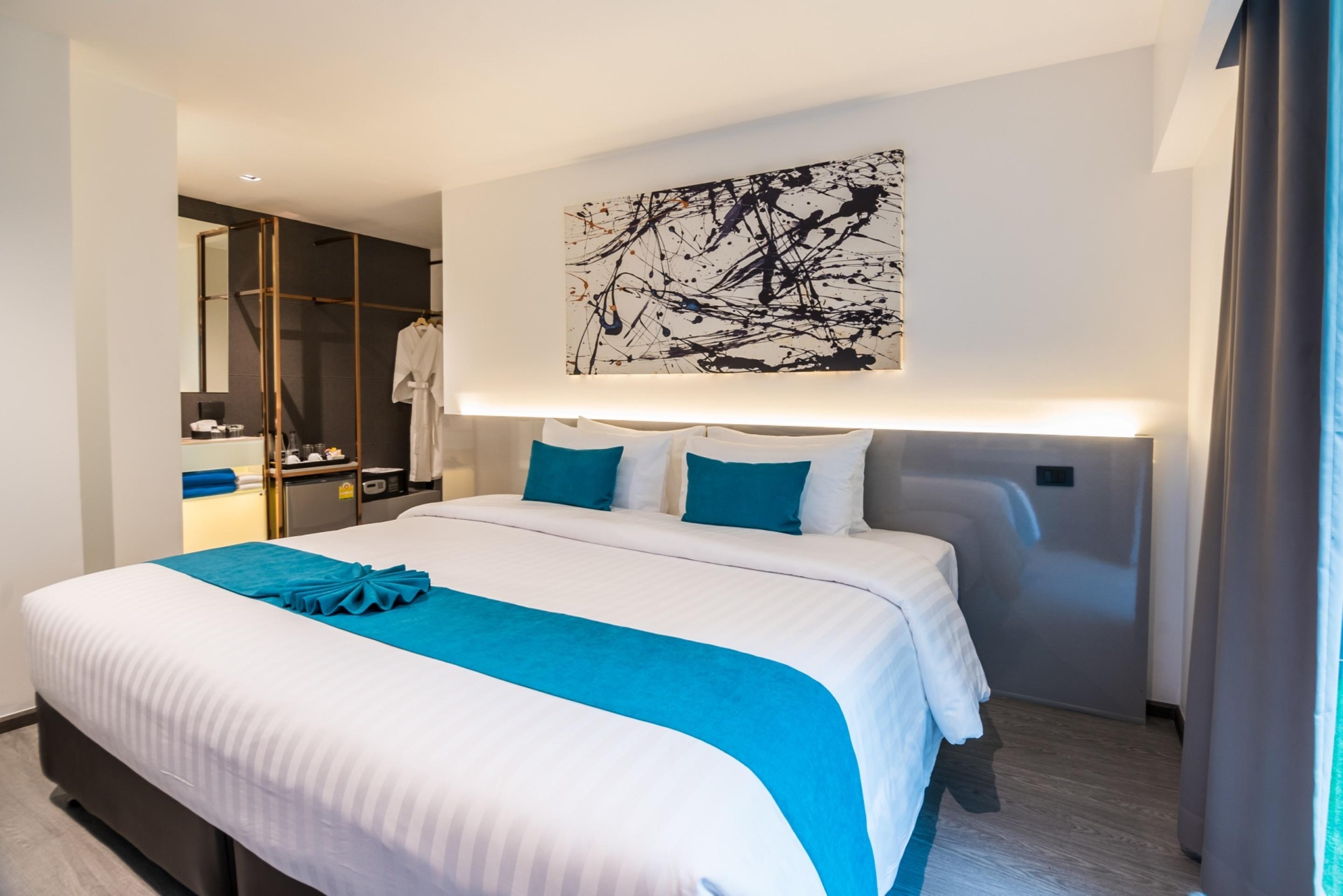 Sora Hotel Silom Банкок Екстериор снимка